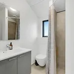 3 Bedroom Beautiful In Casa vacanze