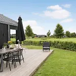 3 Bedroom Beautiful In Haderslev