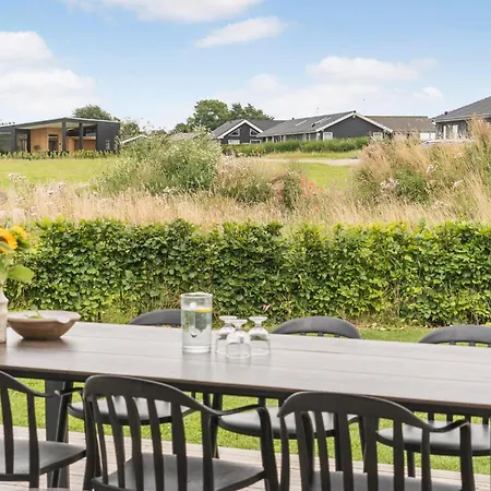 Holiday home 3 Bedroom Beautiful In *