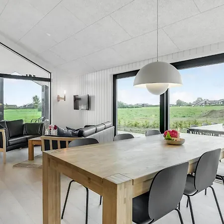 3 Bedroom Beautiful In Holiday home Haderslev