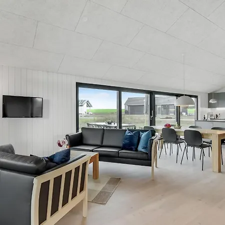 3 Bedroom Beautiful In *