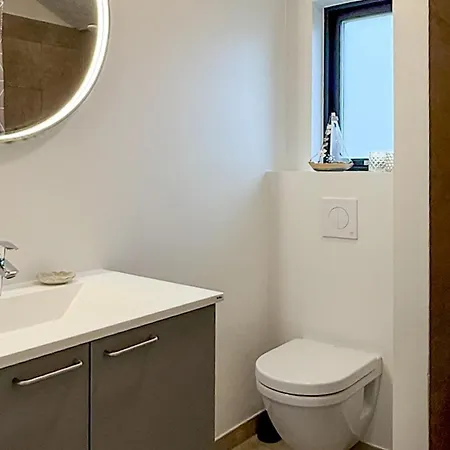 3 Bedroom Beautiful In * Haderslev